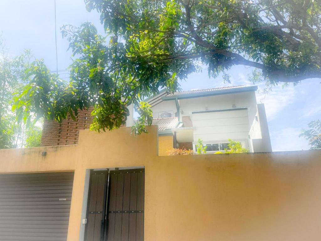 Mervin and Indu's residence exterior